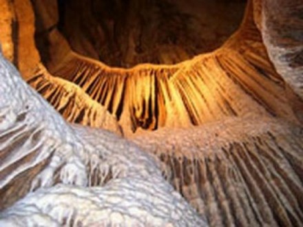 Пещеры Дженолан в Голубых горах Австралии